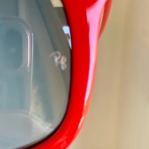 🪸❤️RAY-BAN “RARE” COLOR CORAL RED W/ FLORAL ALOHA PRINT EXCELLENT NO SCRATCHES!
